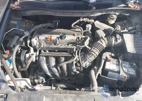 2010 Honda Accord 2.4 Lx-P from USA, damaged, VIN 1HGCP2F40AA163310